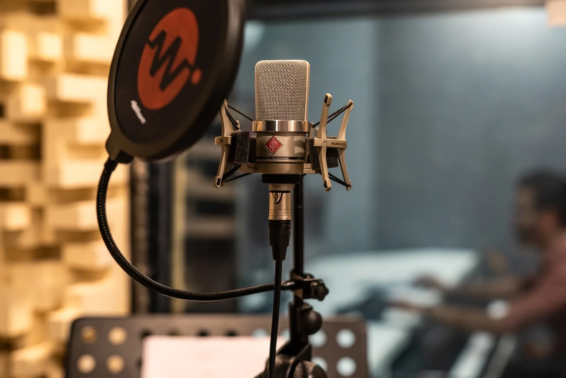 Neumann microphone in 12NOTEZ recording booth, 3rd floor